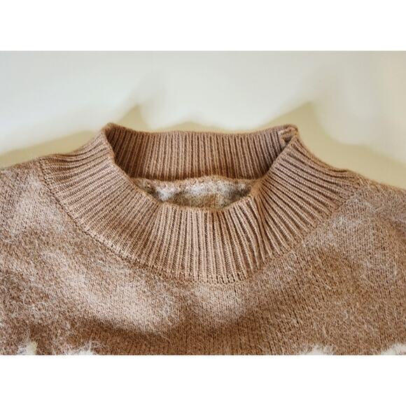 Women's Soft Fuzzy Brown Plaid Sweater with Teddy Bear Motif - no tags - Picture 4 of 5